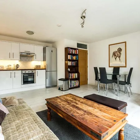 Luxury Islington With Balcony Islington London