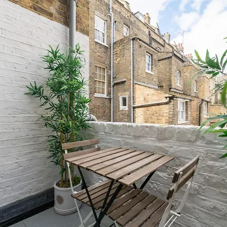 Apartment Lovely Pimlico