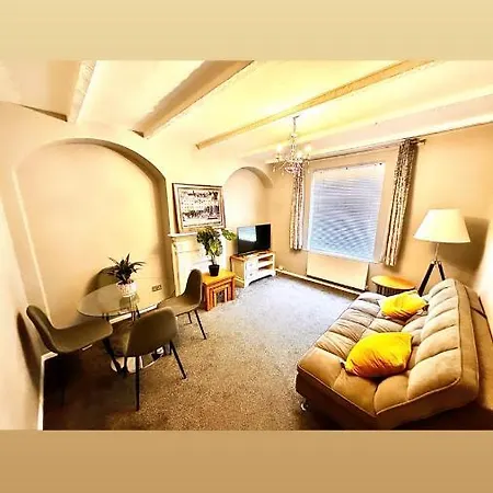 Holiday home 43 Keedonwood Road *
