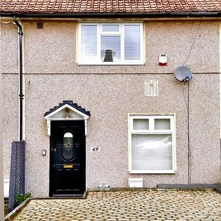 43 Keedonwood Road