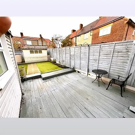 43 Keedonwood Road * Bromley