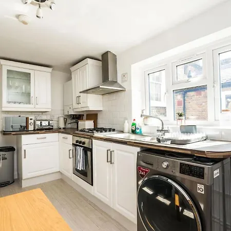 Marvellous Peckham City Break Apartment