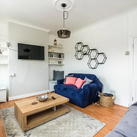 Marvellous Peckham City Break London