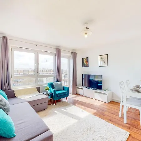 Near To Tower Bridge With Free Parking & View Of The Shard Apartment *
