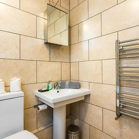 Luxury Islington With Balcony Islington London