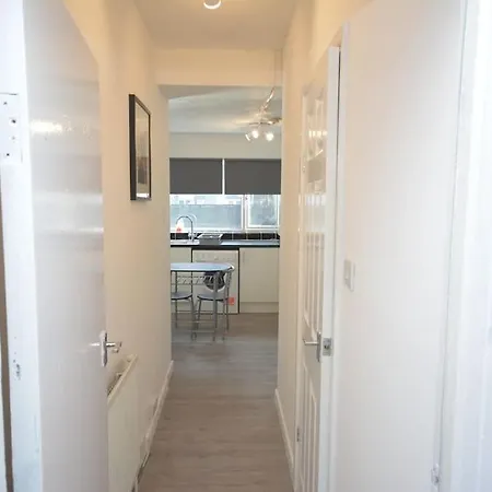 Holiday home 4 Bedroom House In East London