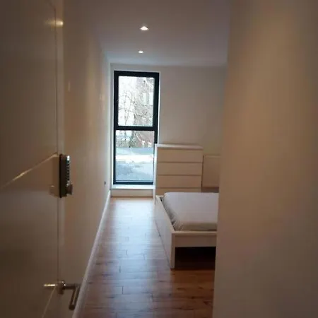 Luxury Penthouse Guest house London