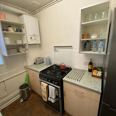 Apartment 3 Bed In Camden *