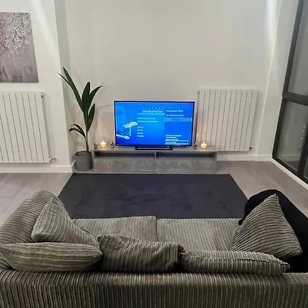 Apartment East London Penthouse Views 2bd *