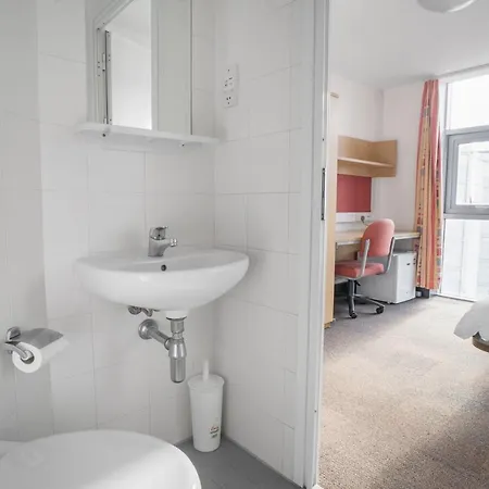 Davies Court * Londen