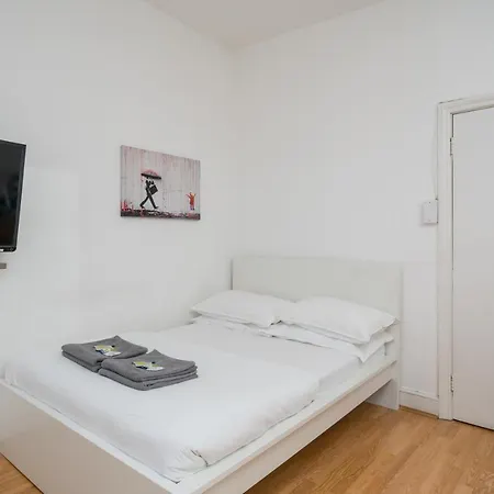 Apartment Soho Sleeps 4, Covent Garden & Leicester Square *