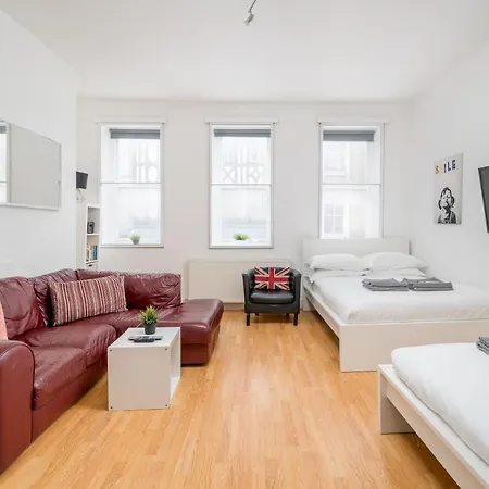 Apartment Soho Sleeps 4, Covent Garden & Leicester Square London