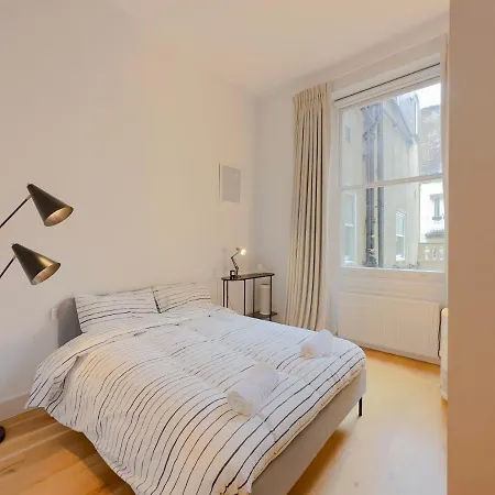 The Stanhope Apartment *