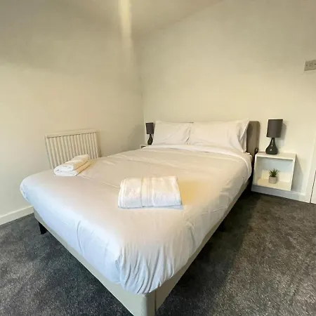Homestay Spacious Bedroom In Beckton