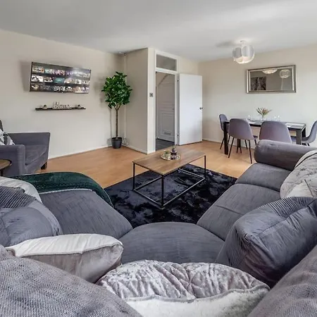 Hyde Park 4 Bedroom Superior * London