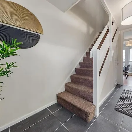 Hyde Park 4 Bedroom Superior Apartment London