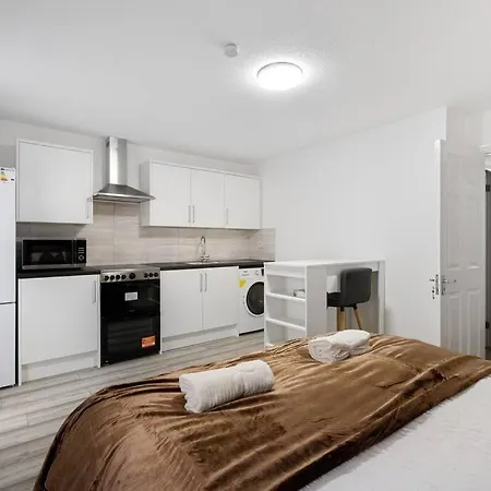 Apartment Stylish In Mill Hill Edgware