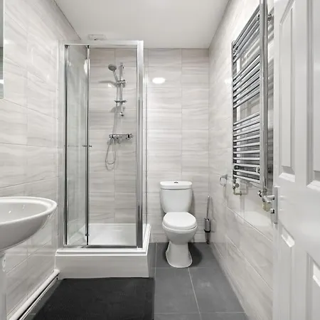 Apartment Stylish In Mill Hill Edgware