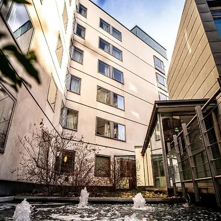 Hostel Friendship House Londra