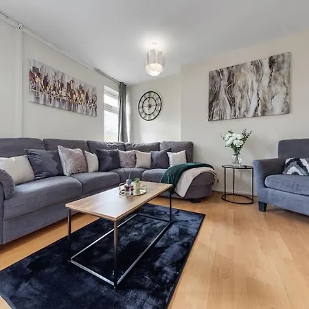 Apartment Hyde Park 4 Bedroom Superior London