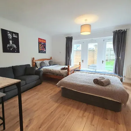 Apartment Excel With Parking *