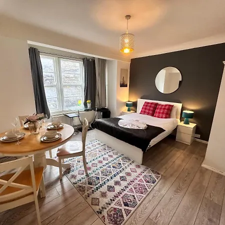 Apartment Lovely Compact Budget Flat In Central *
