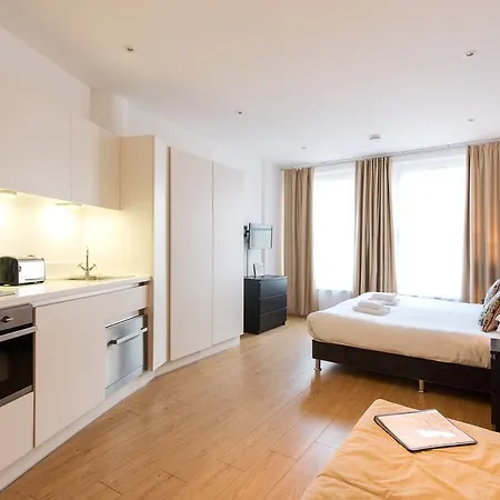 My Piccadilly Circus Apartment London
