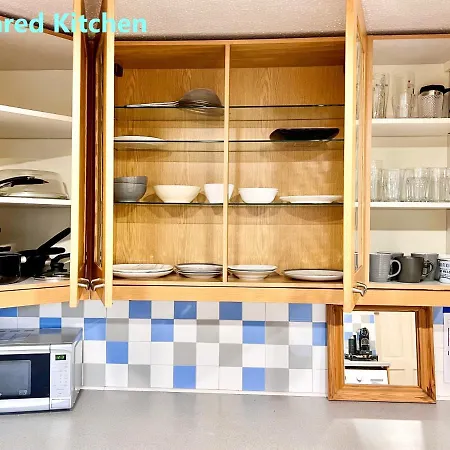 Palace - Excellent In Zone 1 Apartment *