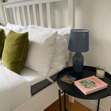 Apartment Shoreditch Cosy Flat, Next To Van Gogh Exhibition London