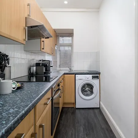 Private - Wardour Street - Berwick Street Apartment *