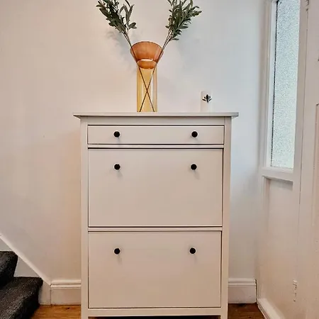 Holiday home Swanky Townhouse In The Heart Of East