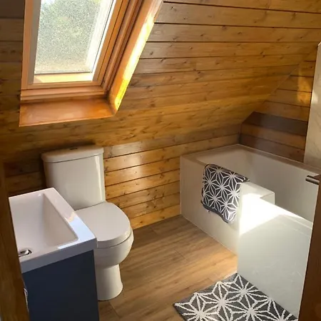 Little Barn Ideal For Short Apartment *