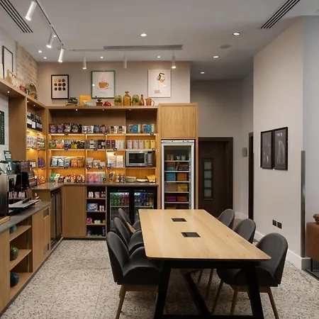 Staybridge London-vauxhall By Ihg 4* Londýn