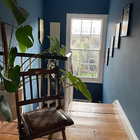 Stunning Georgian House & Garden In Camberwell Se *