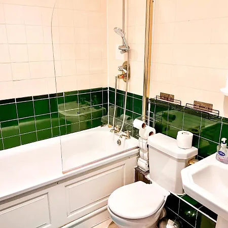 Deluxe Entire Between Covent Garden And St Pauls Cathedral London