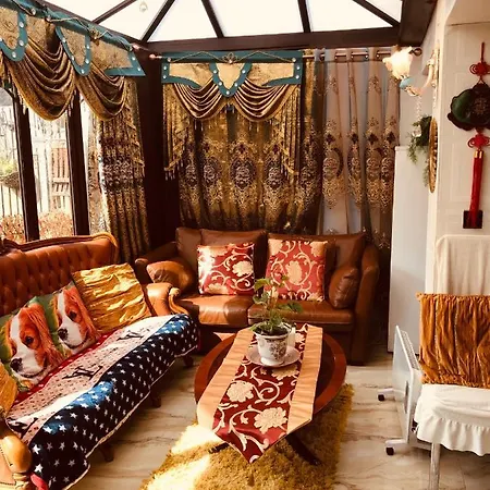 Cheerful 4 Bedroom House With Garden Free Parking London