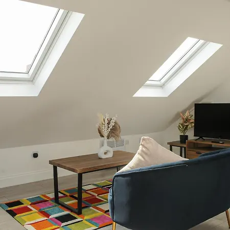 Lägenhet Luxury 5 Star - Parking, Garden, Nr Greater Metro Stations London