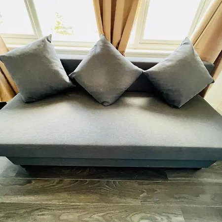 Luxury Near Wembley Stadium, Wembley Arena, Designer Outlet