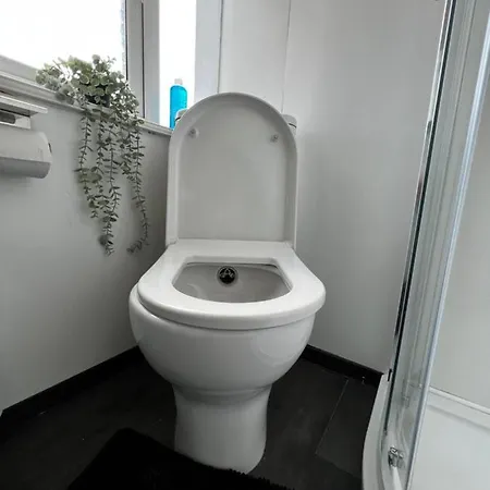 Luxury Near Wembley Stadium, Wembley Arena, Designer Outlet Apartamento