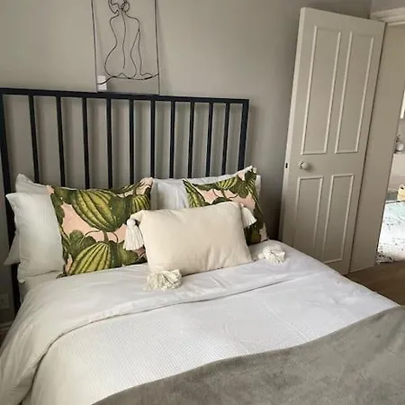 Stunning South Kensington Flat Apartment London