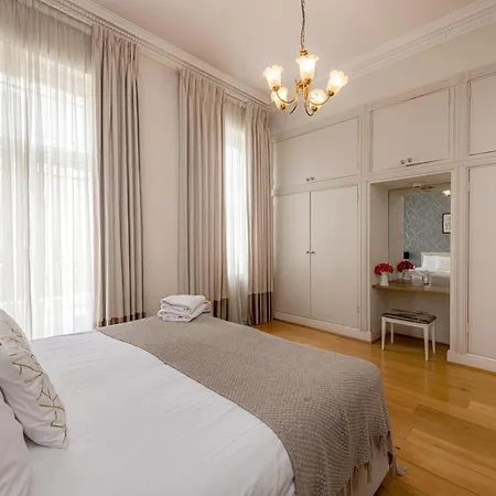Aparthotel Queensgate Court Londra