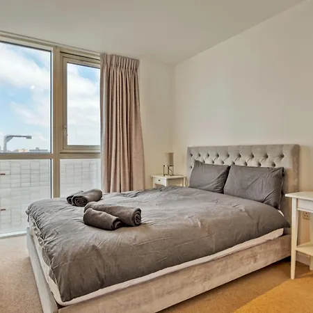 Delightful Wandsworth * London
