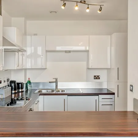 Delightful Wandsworth Apartment *