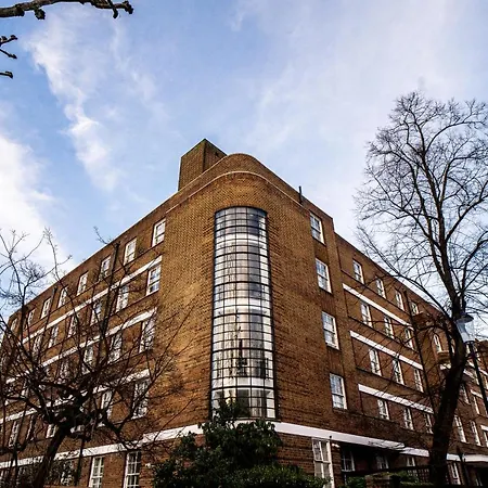 Bowden Court Hostel