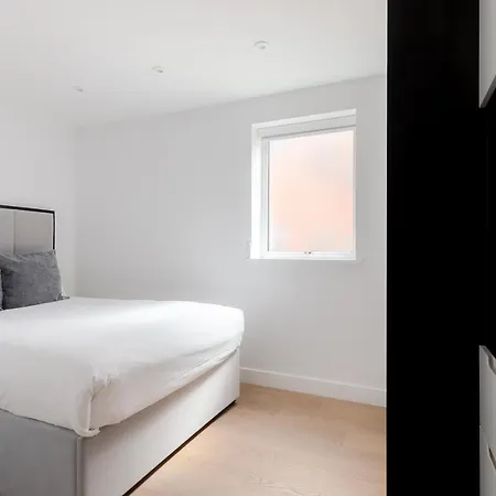 Stayinn Aldgate *