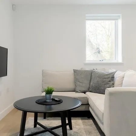 Stayinn Aldgate * London