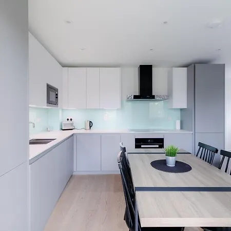 Stayinn Aldgate Apartment