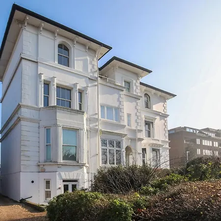 Riverside Kingston Flat 1b Apartment