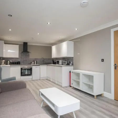 Apartment Riverside Kingston Flat 1b