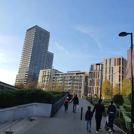 Apartment City View 1 Bedroom Flat *